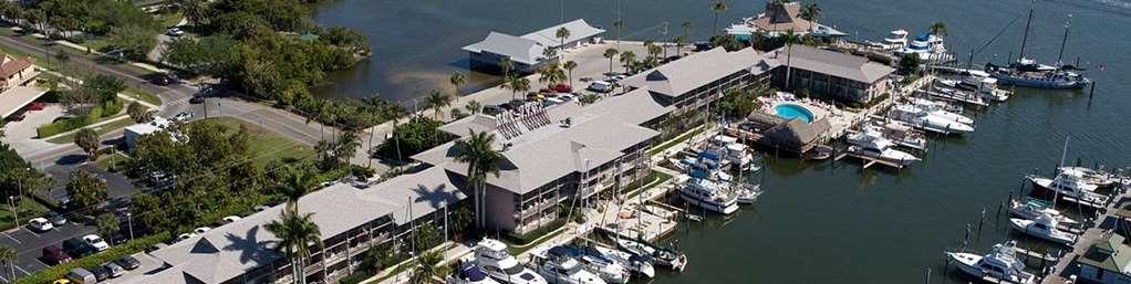 Cove Inn On Naples Bay Exterior photo